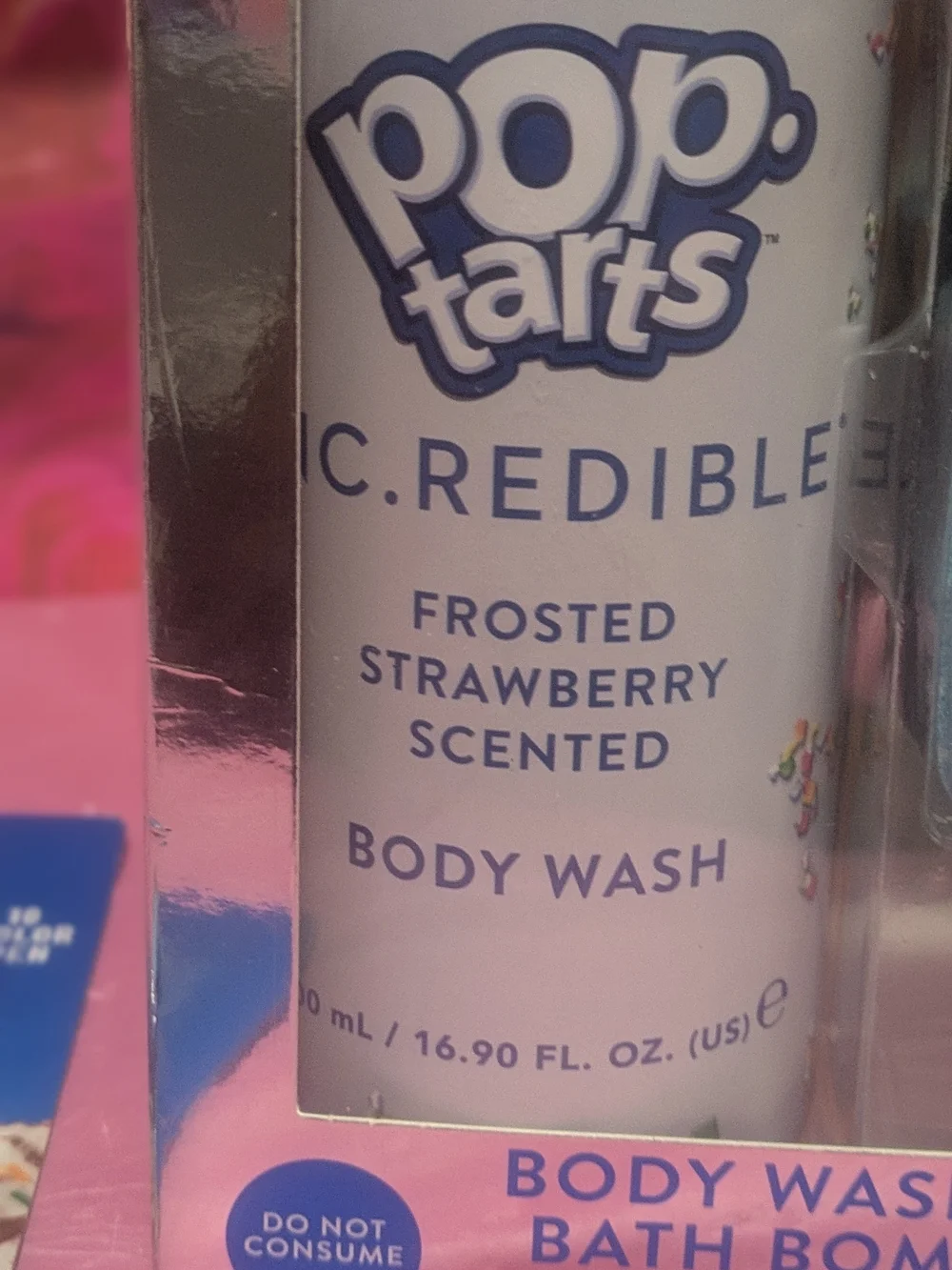 Pop-Tarts Frosted Strawberry Body Wash & Bath Bomb Set with Blue Crew Socks Teen